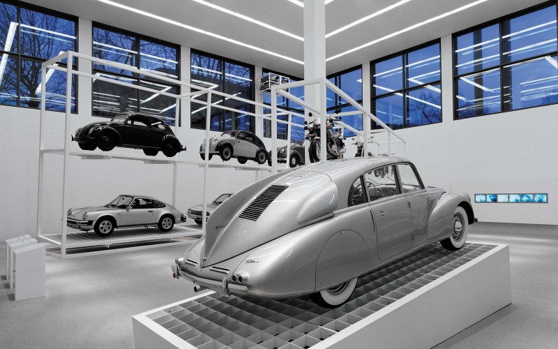 DIE NEUE SAMMLUNG \u2014 Die Neue Sammlung \u2014 Munich Germany \u2014 2002 | Bangert Projects