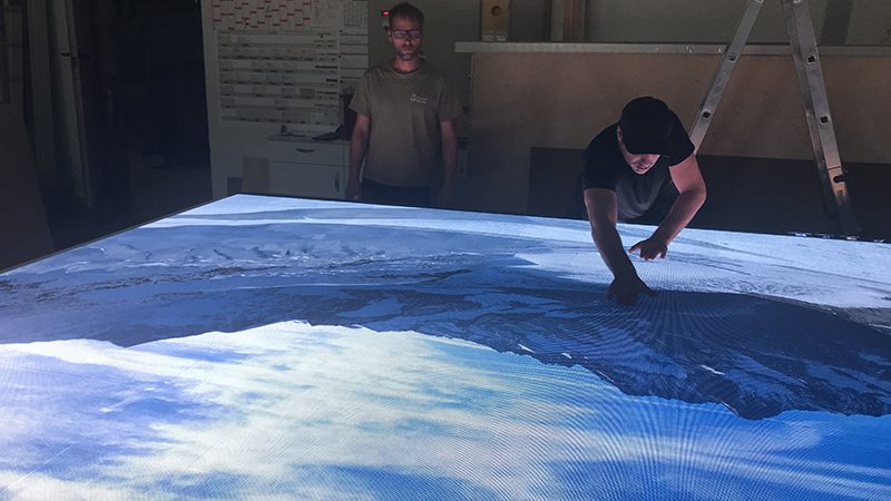 INSTA-WALL FOR VIRTUAL SELFIES \u2014 Jungfraubahn AG \u2014 Interlaken, Switzerland \u2014 2019 | Bangert Projects