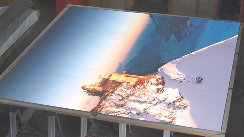 INSTA-WALL FOR VIRTUAL SELFIES \u2014 Jungfraubahn AG \u2014 Interlaken, Switzerland \u2014 2019 | Bangert Projects